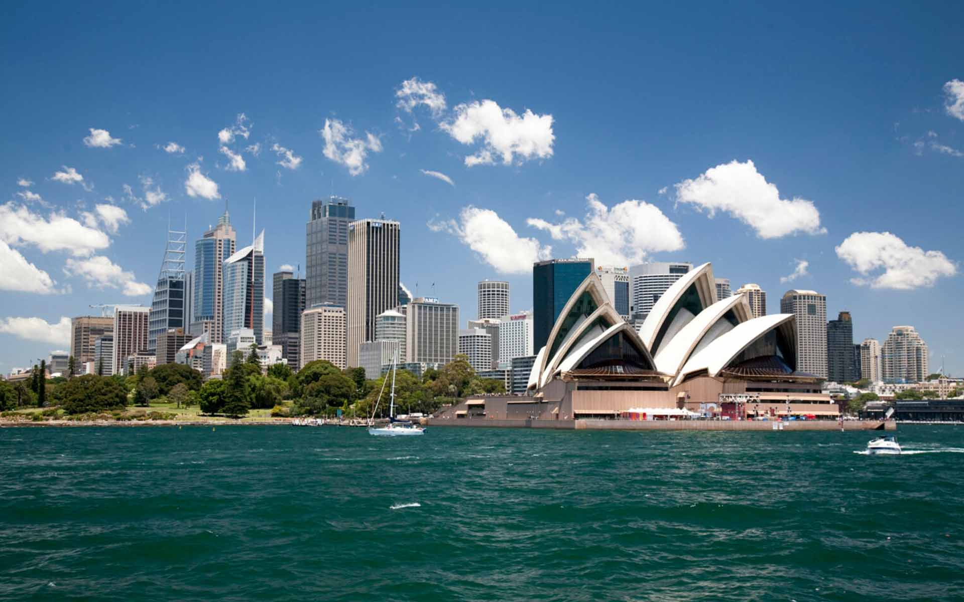 https://www.mw.pih.edgeplusgd.com/Australia